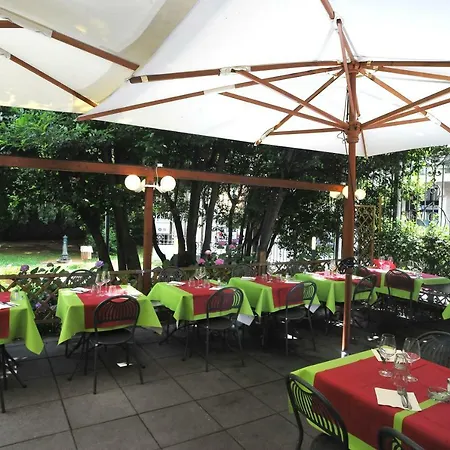 Trattoria Laghee Con