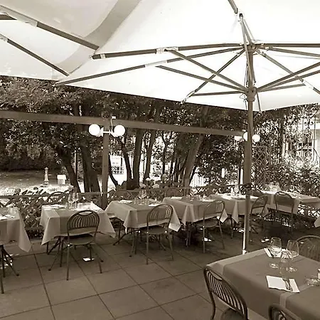 Trattoria Laghee Con Cernobbio