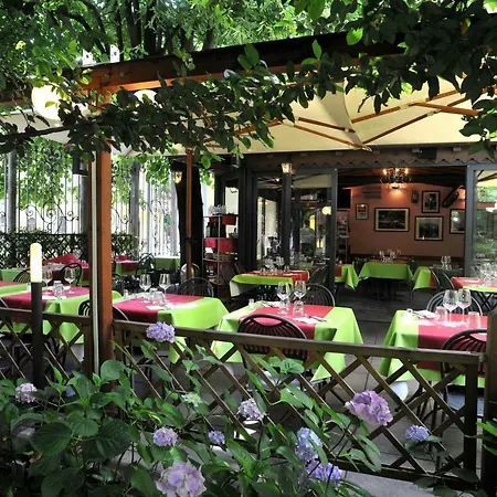 住宿加早餐酒店 特多里亚拉格住宿加早餐旅馆