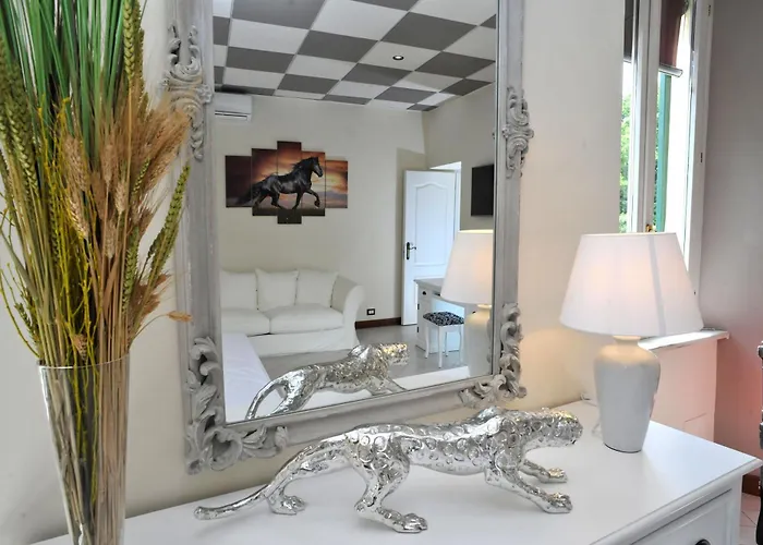 Trattoria Laghee Con Bed & Breakfast 3*