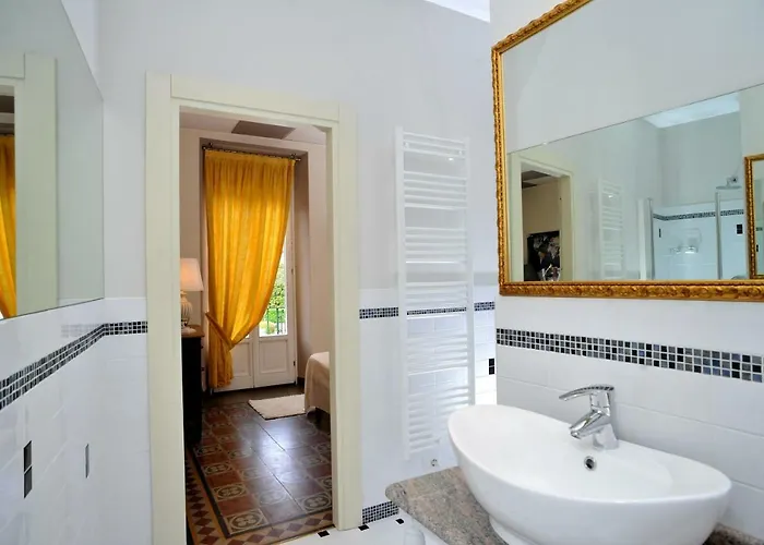 Trattoria Laghee Con Cernobbio