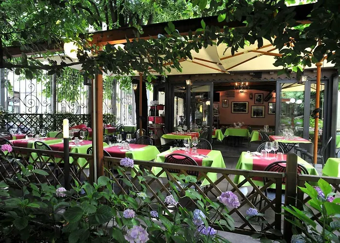 לינה וארוחת בוקר Trattoria Laghee Con